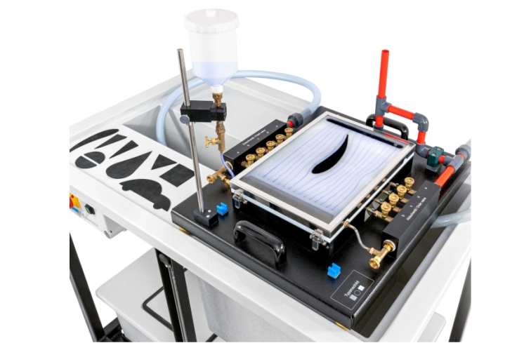 Visualisation of streamlines HM150.10