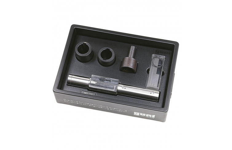 Instructional kit: assembly with keys